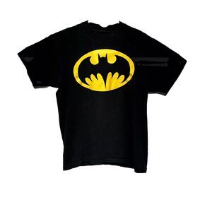 Vintage Batgirl T Shirt Batman Animated Graphitti Y2K Faded Size Large